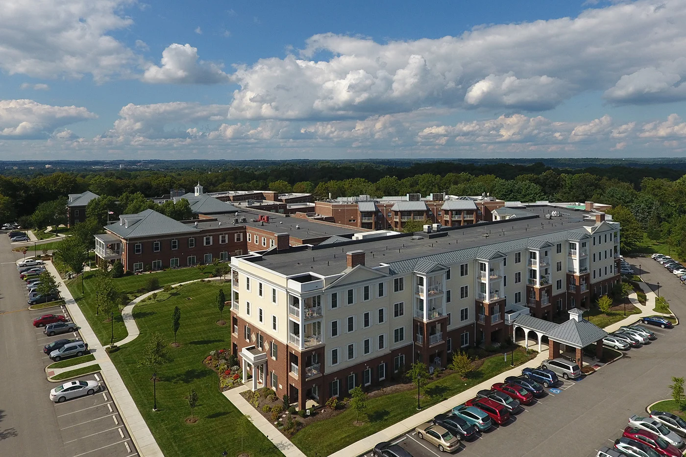 Overhead view of sprawling Masonic Village at Lafayette Hill campus building on a sunny day.